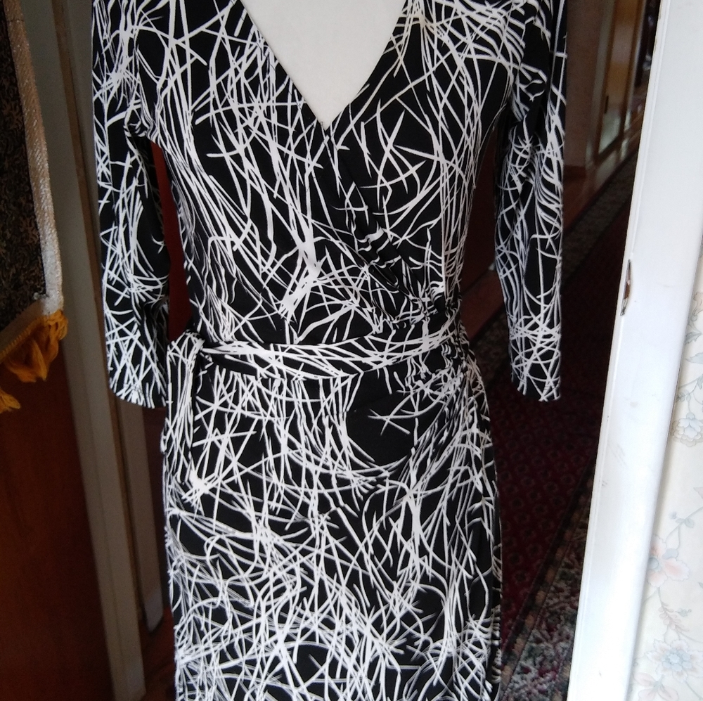London Times Brand Dress